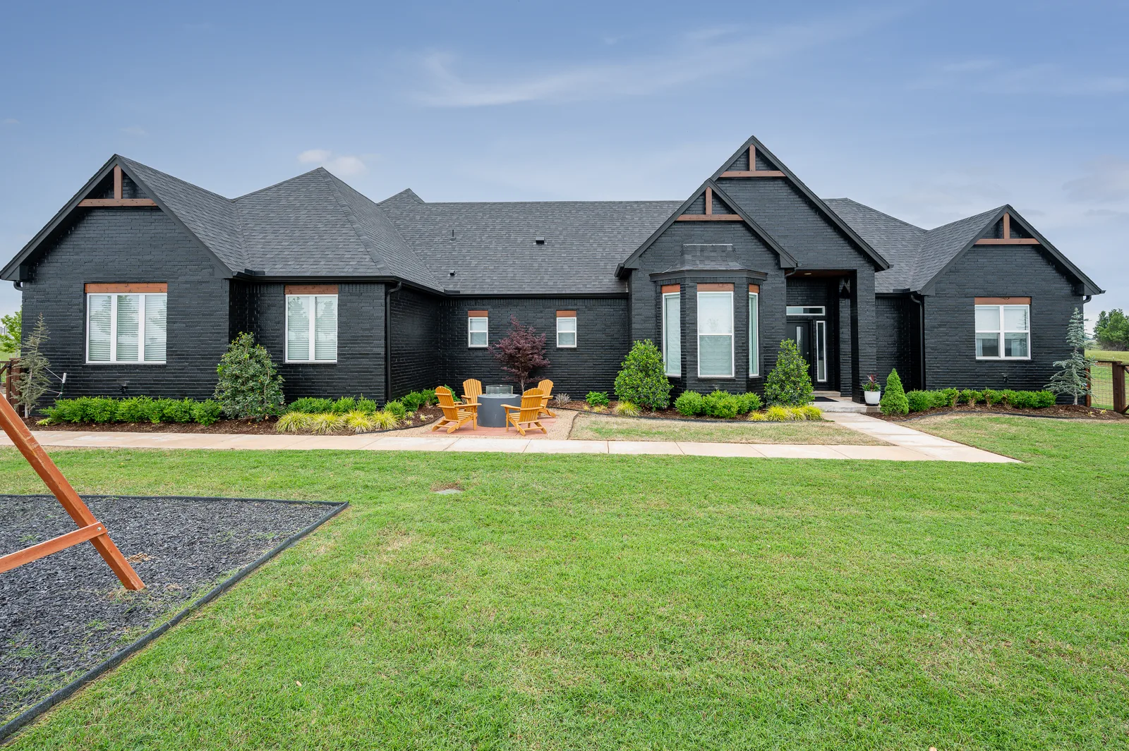 Bold exterior color transformation — OKC metro